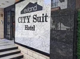 EVLAND CiTY SUiT