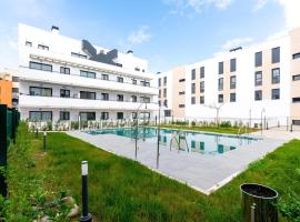 Holi-Rent Pobladores，位于卡马斯的酒店