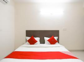 OYO Flagship 61722 Rajmahal Residency Hotel，位于Bhiwadi的酒店