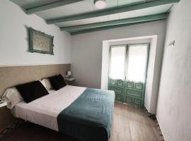 Apartamento PUERTA DE CÓRDOBA，位于卡莫纳的酒店