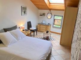 Chambre d'Hôte Au Fil du Canal 82，位于Valence的酒店