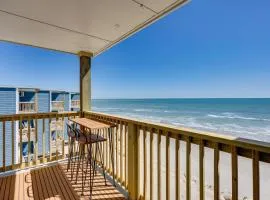 North Topsail Beach Condo with Ocean-View Balcony!