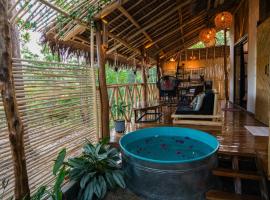 Carabao Lodge - 2 bedroom house, stargazing & pool，位于爱妮岛的木屋