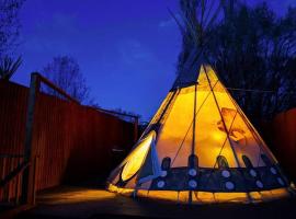 Moab RV Resort Glamping Tipi OK54，位于摩押的豪华帐篷营地