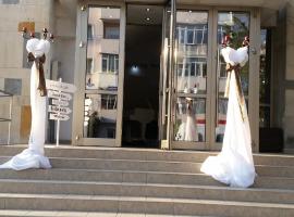 Hamlet Hotel，位于巴克乌的酒店