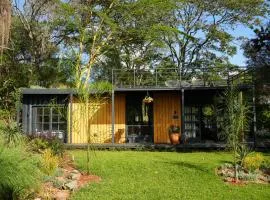 Pumbaa Farmhouse + Cottages