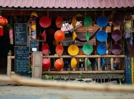 Samaki Guesthouse & Grandpa Homestay- Tad Lo