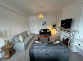 Ashbrook Stert St 5 bedroom property
