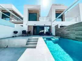 Fee4Me Villa with Pool on the Costa Blanca