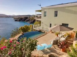 'Sea La Vie' - Waterfront St Thomas Escape w/ Pool
