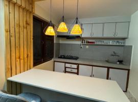 Ivanna apartments patan，位于帕坦的酒店