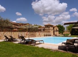 Villa Le Beringhe - Wine Pool & Relax，位于埃尔萨谷口村的酒店