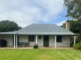 Ulva Cottage - Historical BnB