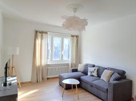 Airolo Valley Apartments by Quokka 360 - Cozy with Mountain View，位于艾罗洛的酒店