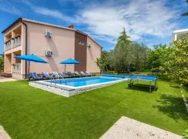 Villa Ketty in Fažana with playground, sea view and private pool