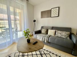 Les Naïades I51- 2 bedrooms for 5 people !，位于阿韦恩的酒店