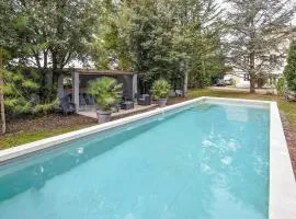 Lovely Home In Entraigues-Sur-La-Sorg