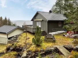 4 Bedroom Beautiful Home In Sekken