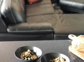 Kahmahnee - Apollo Bay dog friendly retreat，位于阿波罗湾的农家乐
