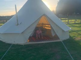 Bell Tent，位于Horspath的豪华帐篷营地