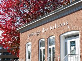 Auberge de Jeunesse des Balcons，位于拜圣保罗的酒店