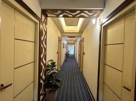 Grand Circle Dhaka，位于达卡的酒店