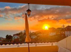Pôr do Sol, a Home in Madeira