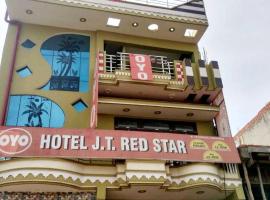 Hotel J.t Red Star，位于Bulandshahr的酒店