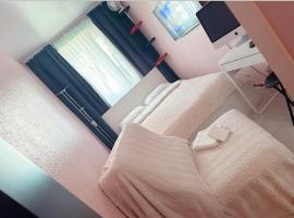 Chambre Confortable disponible à Genève，位于日内瓦的酒店