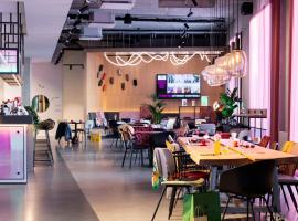 Moxy Outletcity Metzingen，位于梅青根的酒店
