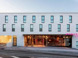 Moxy Outletcity Metzingen，位于梅青根的酒店