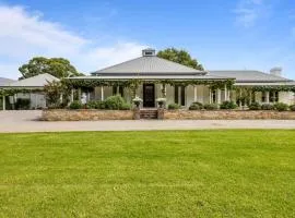 Twin Shores Farm Stay