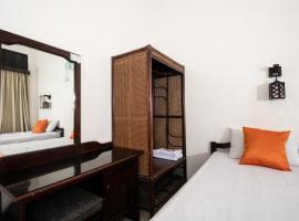 Oryza Hotel Malioboro，位于Sentool的酒店