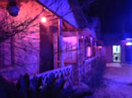 Holud Pakhi Nature Stay (Mousuni Island & Bakkhali)，位于Nāmkhāna的酒店