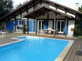 Charmante maison avec piscine à Andernos-les-Bains