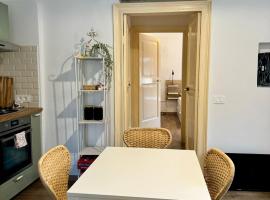 Delizioso appartamento in centro，位于塞勒里古的酒店
