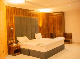 Jimaco Hotels and Suites，位于乌约的酒店
