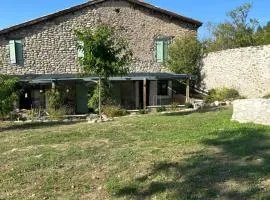 Le Gast, Vaumeilh