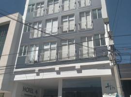 Hotel H53，位于索加莫索的酒店