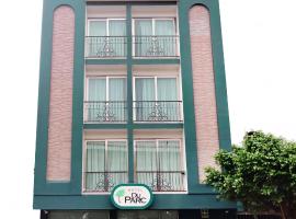 Hotel Du Parc，位于伊达尔戈州波萨里卡塔行机场 - PAZ附近的酒店