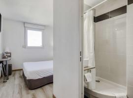 Brit Hotel Clermont-lʼHérault，位于克莱蒙莱罗的酒店