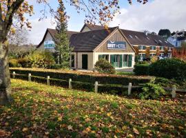 Brit Hotel La Ferte Bernard，位于贝尔纳堡的酒店