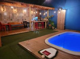 Casa com piscina aconchegante，位于里贝朗普雷托的酒店