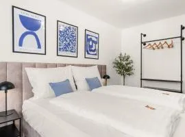 BLU APARTMENT - modern interior design in city centre