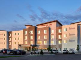 TownePlace Suites by Marriott Fort McMurray，位于麦克默里堡麦克默里堡国际机场 - YMM附近的酒店
