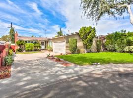 Walk To Disneyland, Watch Firework Front Yard, SPA，位于安纳海姆的酒店