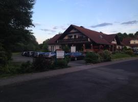 Hotel am Steinertsee - Kassel-Ost，位于Kaufungen的酒店