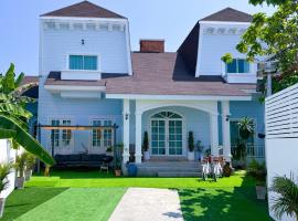 White Castle，位于攀瓦海滩的酒店