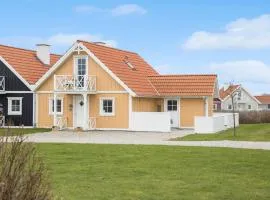 3 Bedroom Beautiful Home In Brenderup Fyn