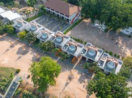 Rimtalay Resort Koh Larn，位于格兰岛的度假村